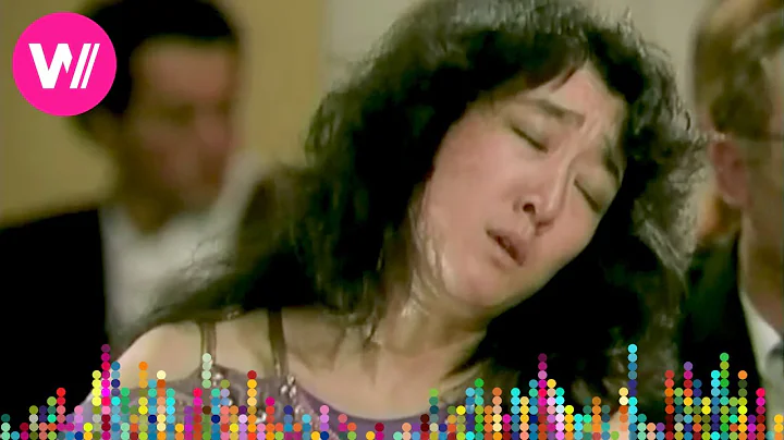 Mitsuko Uchida: Mozart - Piano Concerto K. 271 (Mo...