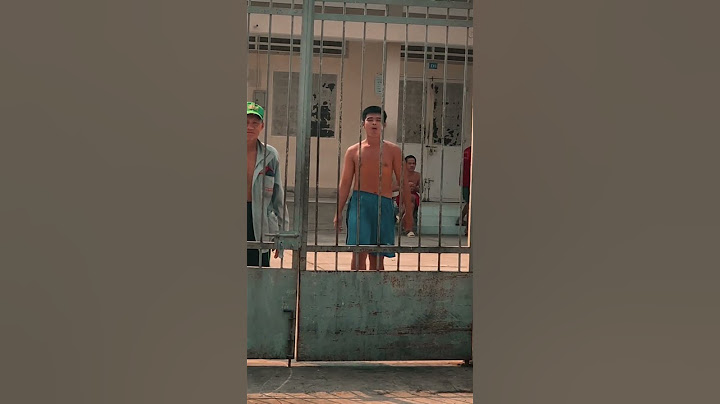 Biểu diễn trại tâm thần