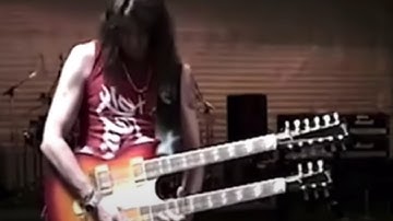 Ace Frehley being the God that he is. 1996 rehearsal "Rock Bottom "