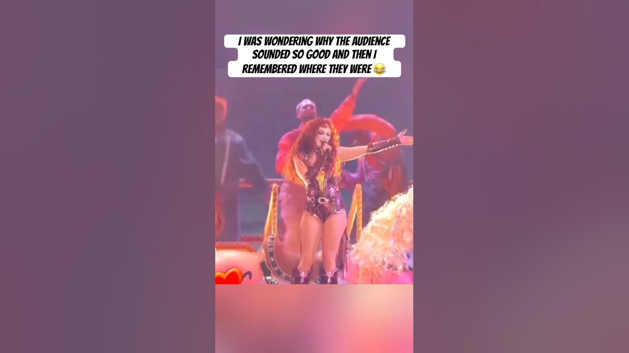 Chappell Roan had the WHOLE AUDIENCE singing Pink Pony Club! That’s History #chappellroan #grammys Chappell Roan had the WHOLE AUDIENCE singing Pink Pony Club! That’s History #chappellroan #grammys
