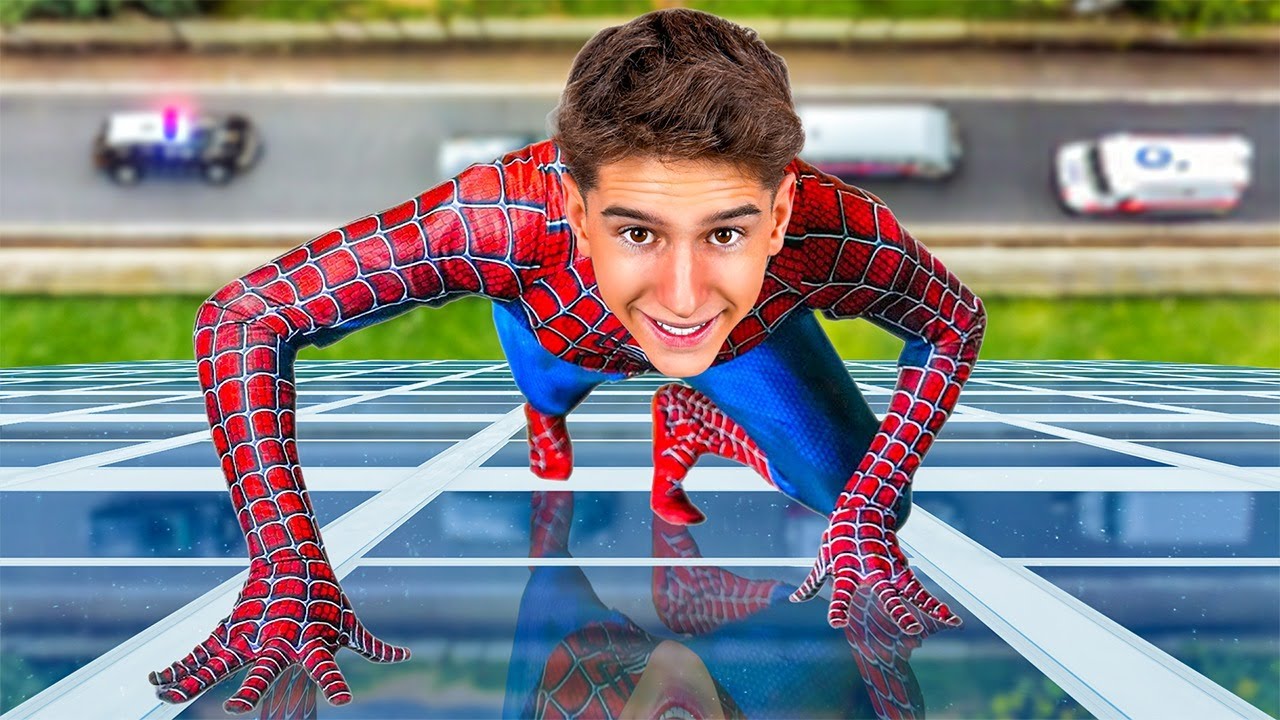 Ho Costruito la TUTA di SPIDERMAN! (Funziona)