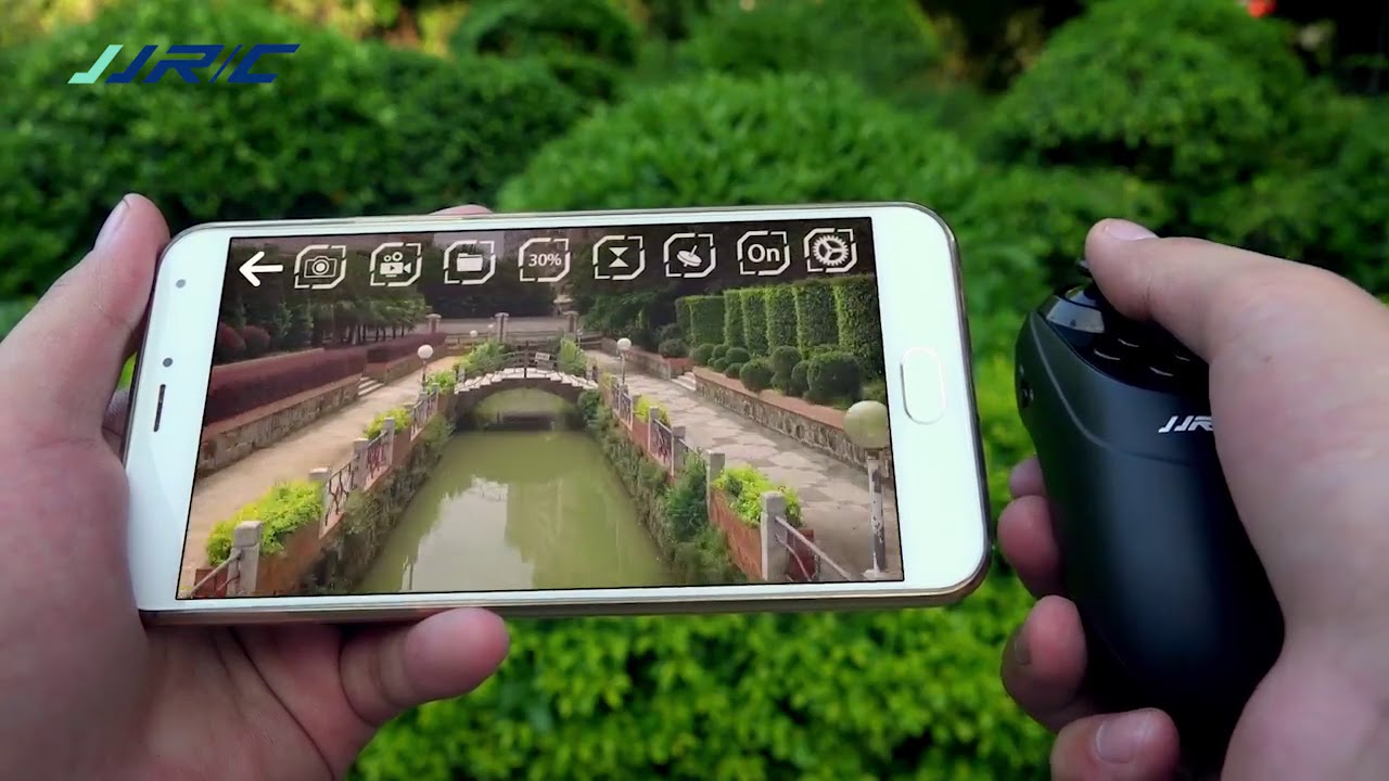 FOLDABLE MINI SELFIE DRONE