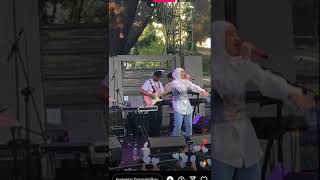  Live perform Nabila Taqiyyah - Mekar (Menghargai Kata Rindu) Papa Dino Bandung