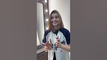 Atori 666 Lesbian Best Friend Viral Video Atori666 First Tattoo Tiktok Viral Girl 