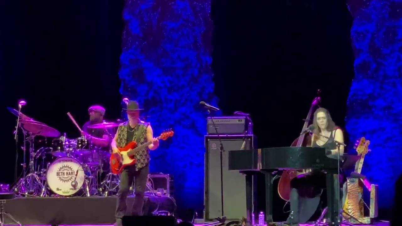 Beth Hart - Machine Gun Vibrato