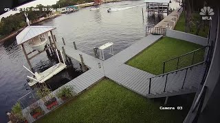 Camera captures terrifying boat crash