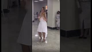 رقص چاقو ️?رقص دختر در محفلی عروسی
