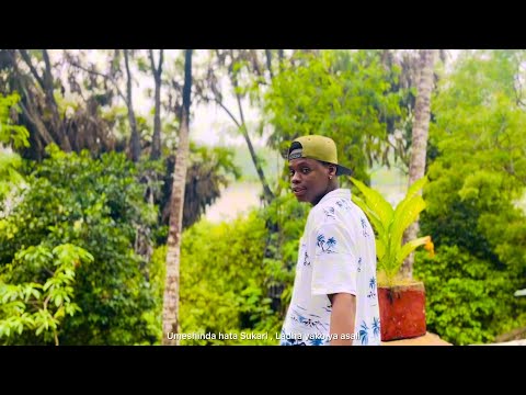 Momox - superstar (Lyrical video)