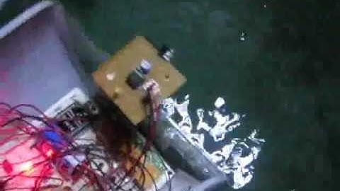 Wireless Zigbee controlling robot with Full duplex communication