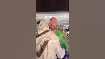 🔉 BOMB SQUADDDDDD 💣 Tyson Fury and Deontay Wilder cross paths at #PaulFury