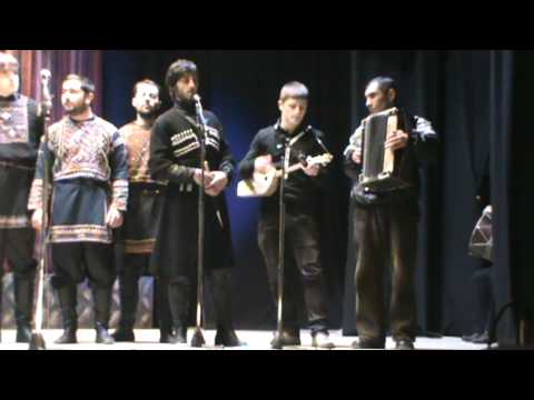 Archil Burduli, Mate Mangoshvili  მონადირის სიმგერა