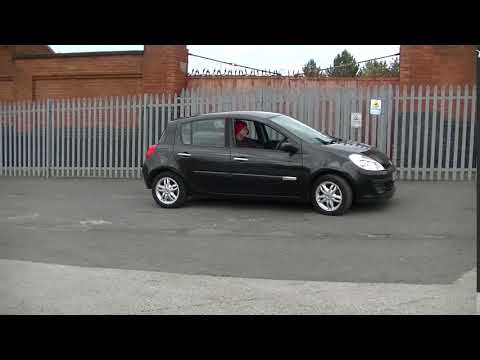 Nottingham Lot 5 - Renault Clio Rip Curl SRI - SX08CLV