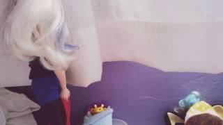 Harley Quinns Morning Routine