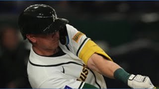 Australia wins first game of World Baseball Classic