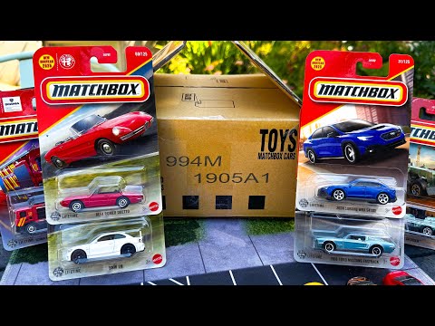 Matchbox Unboxing: FIRST LOOK at the 2025 M Case (New National