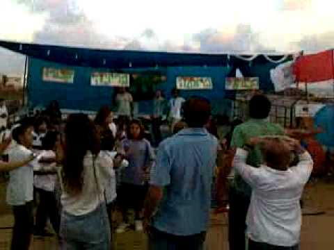 CAMP KIMAMA CAMPERS sing "Adon Olam" KIMAMA Summer...