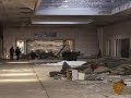 American shopping malls struggle to survive