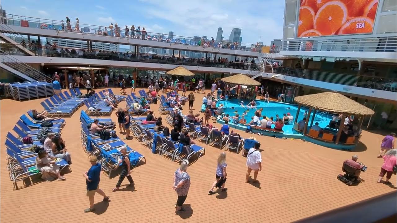 what floor is the lido deck on the carnival mardi gras