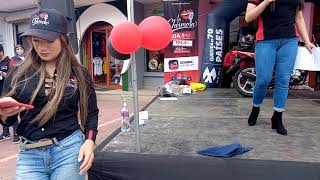 LA CHISMOSA FM 104.1(1)