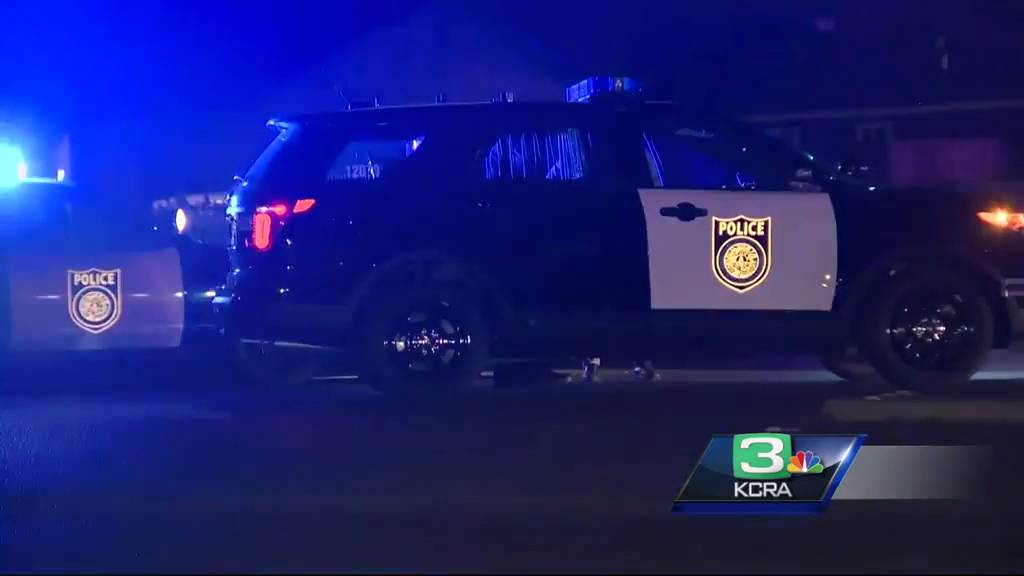 Stolen car pursuit in Sacramento ends in crash - YouTube
