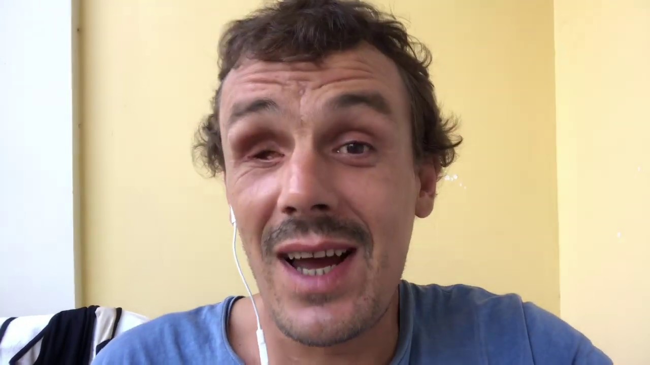 КАК МОРГАЕТ КРАБ И ОБСТАНОВКА НА ФУКУОК 🇻🇳 - YouTube