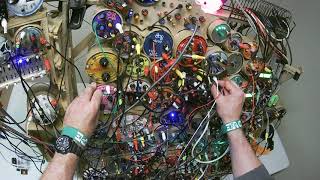DIY synthesizer improvisation
