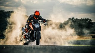 KTM Duke 790 2018 Awesome!!! Akrapovic Exhaust by Rider 1,278 views 5 years ago 5 minutes, 14 seconds