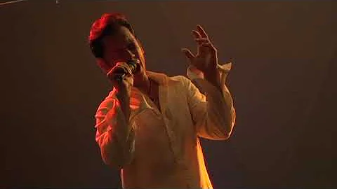 Matt Joyce as Elvis sings 'Unchained melody' Elvis...