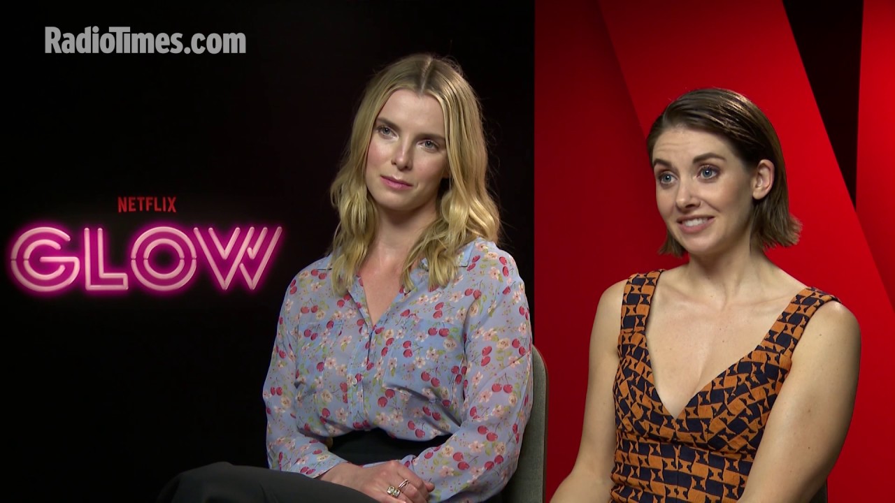 alison brie glow youtube glow s alison brie and betty gilpin talk wrestling youtube alison brie glow youtube glow s alison brie and betty gilpin talk wrestling youtube