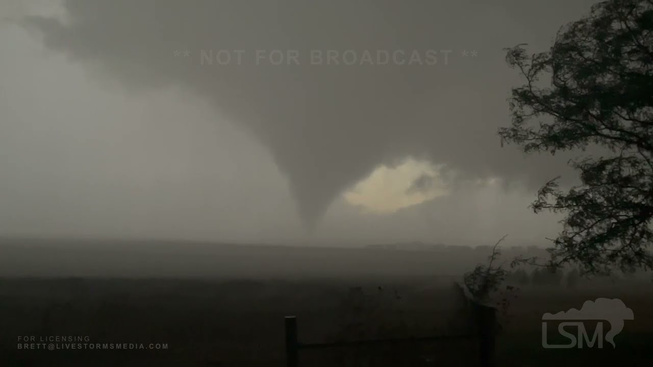 10122021 Tornado in Sharon Springs, KS! Power flashes and a heavily
