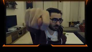 Genç Hane Komik Gülmekten Kuduracağınız Video