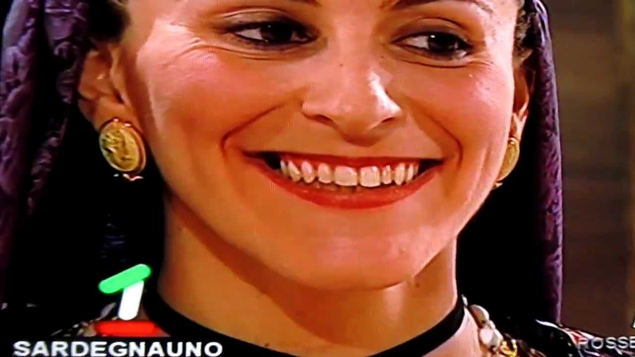 ORUNE - Trasmissione Anninnora di Sardegna1 - SU DILLU (1).MOV