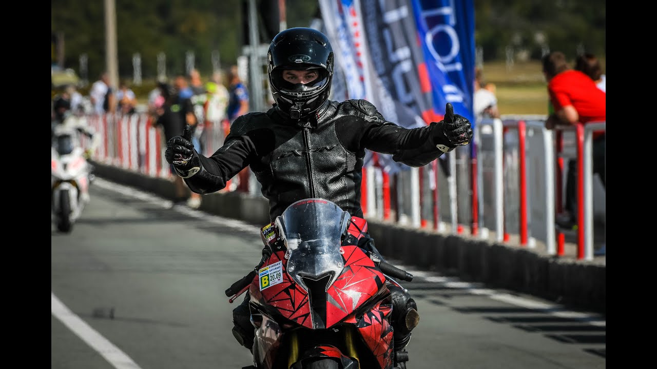 666 Carbon Race 1000