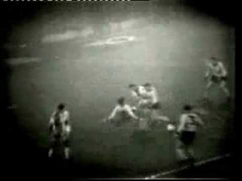Liverpool vs Ajax 1966/67 - YouTube