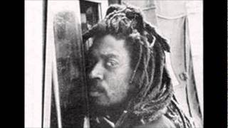 Bunny Wailer - Quit Trying chords