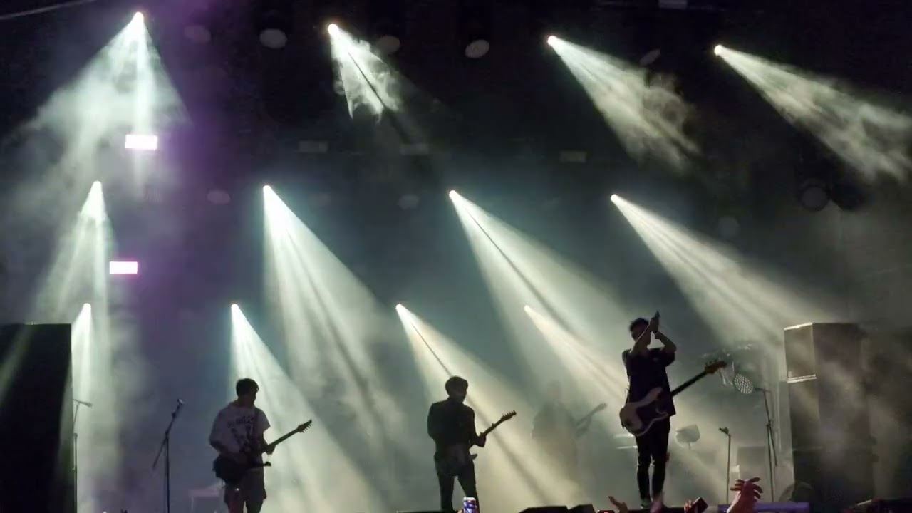 Три дня дождя - Тебя любить [ live ] Москва @ Summer Sound 17.08.2025