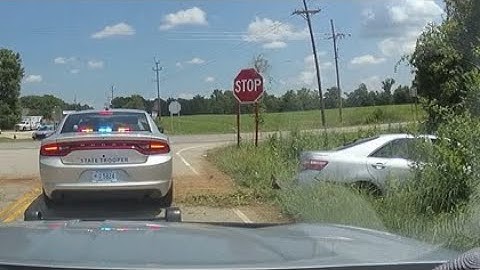 High Speed Chase of Stolen Car on Rookie