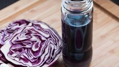 "Magic Color-Changing Potion! 🧪 Fun Science Experiment for Kids!"