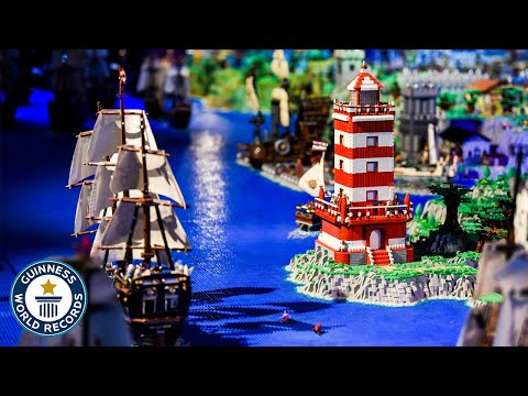 Largest Mini Brick Build - Guinness World Records