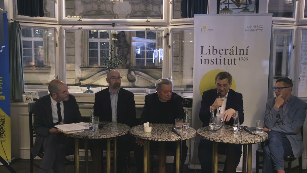 Debate: The economics of a city