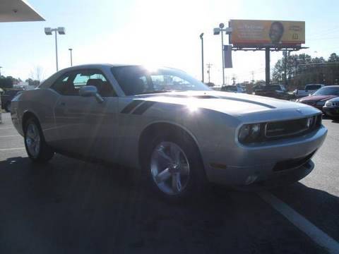 2009 Dodge Challenger SE Start Up Custom Exhaust and In Depth Tour