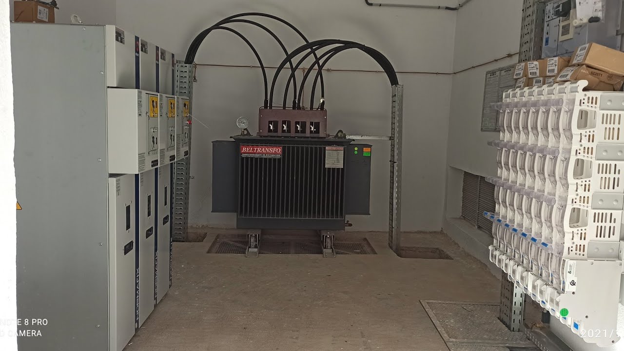 هل تعلم ماذا يوجد داخل محول كهربائى( الرتاحة نتاع الضوء) poste de transformation
