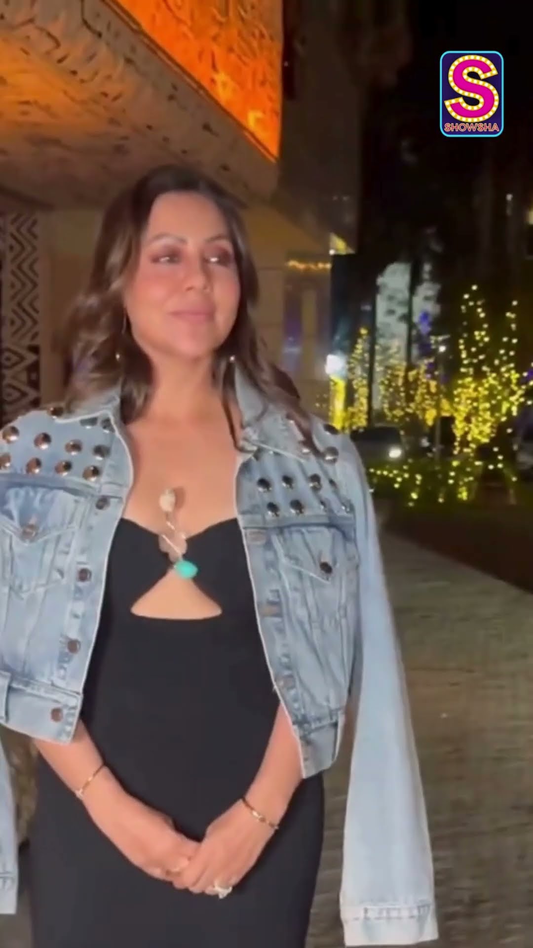 Gauri Khan Papped In Glamourous Black Bodycon Dress \u0026 Denim Jacket | N18S | #reel