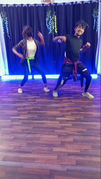 Chadhal Jawani Rasgulla #Bhojpuri #dancer #video #Neelkamal song