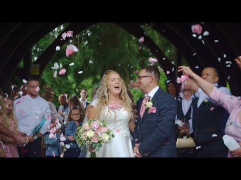 Faye & Marc PARK HALL FARM Wedding Highlights