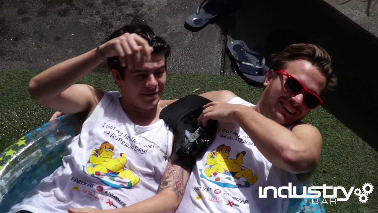 Nomads Melbourne Backpackers Hostel