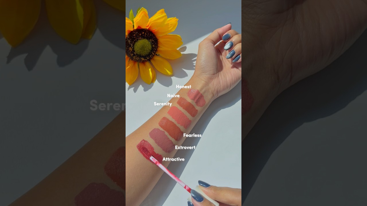 6 shades of Lip Velvet!