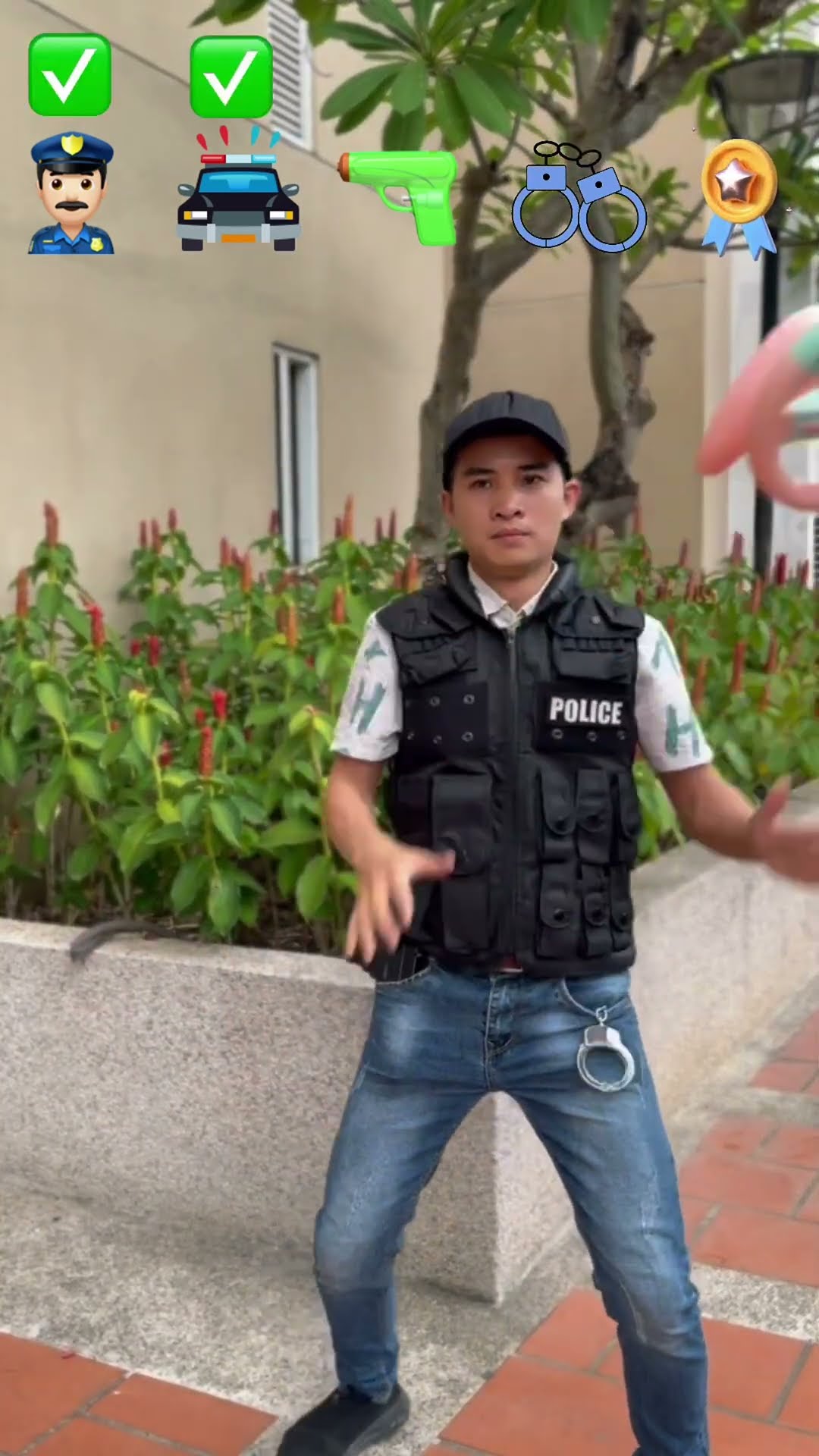 LNF - Anh Su Hao làm cảnh sát || Police dance cover ??? #shorts
