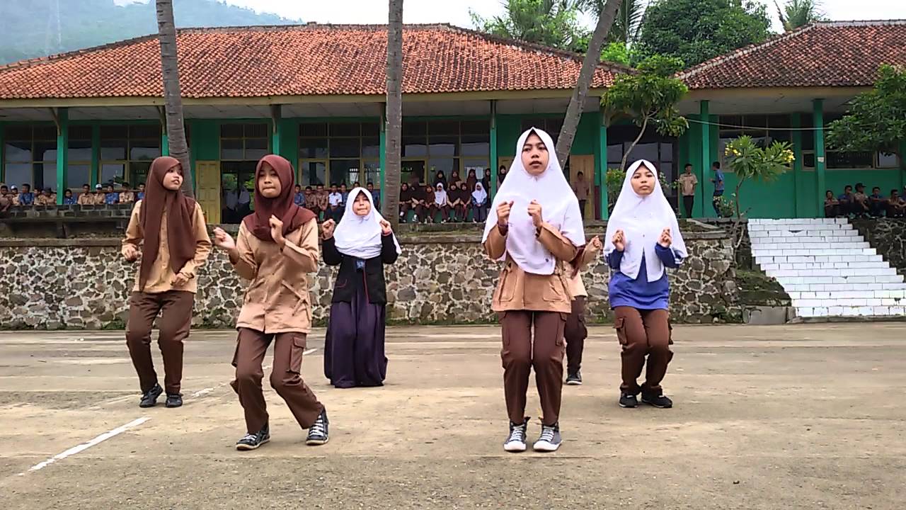 SMPN 2 Pelabuhanratu kun anta