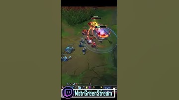 Auto attack after the flash LOL Is insane game  #leagueoflegends #lol